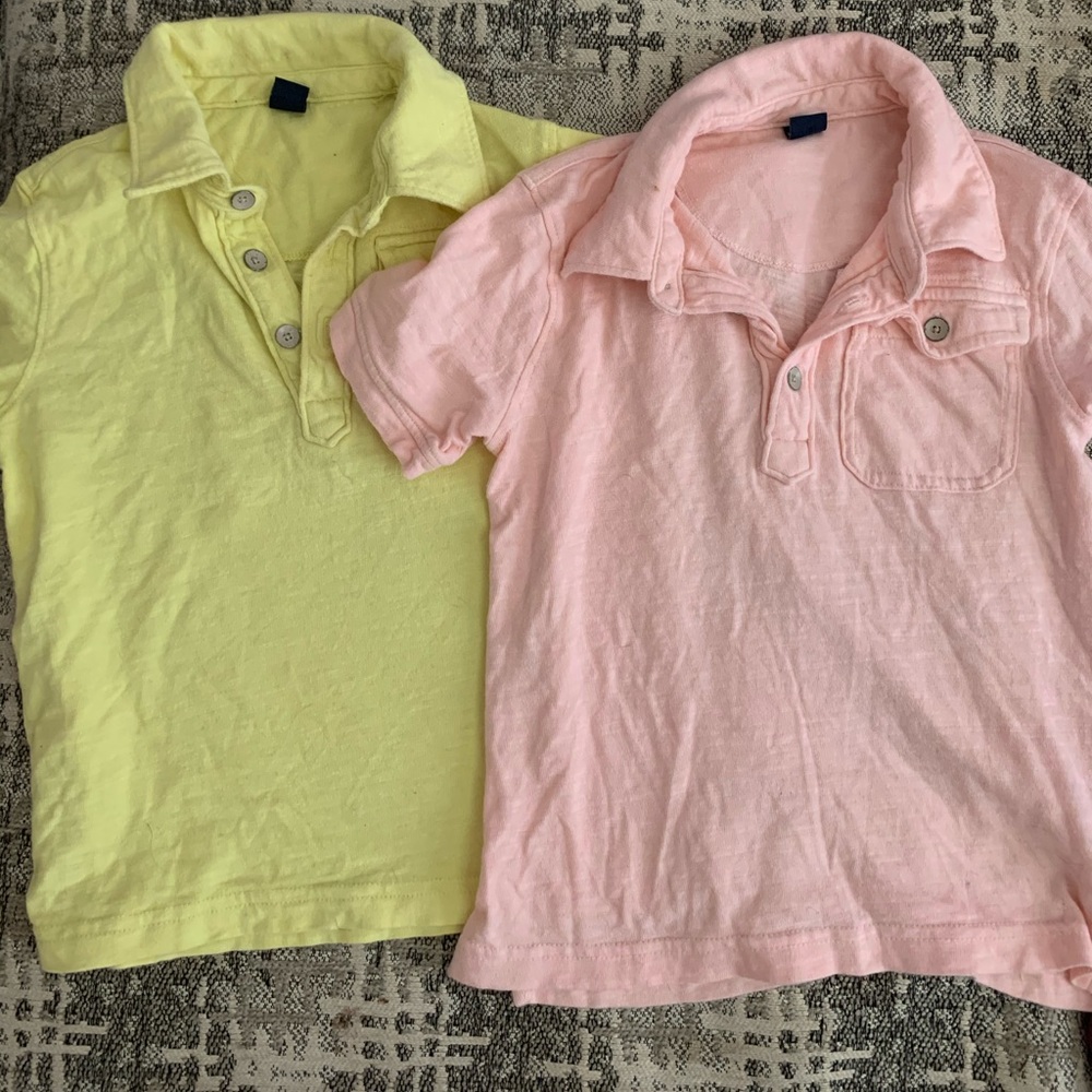 2 gap collared boys shirts size 4